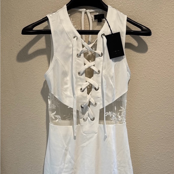 Revolve X NBD Lace off White Lace-Up tie Cocktail Dress Size XS NEW With Tags - Picture 4 of 9